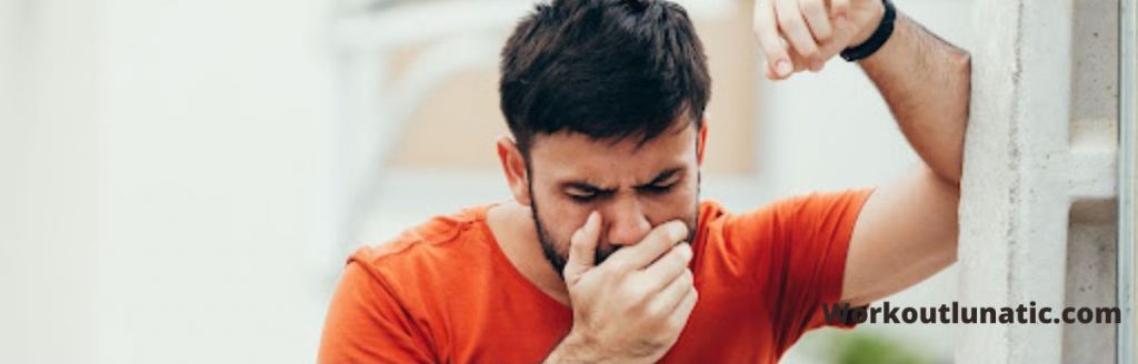 رجل يعاني من آثار جانبية قبل التمرين