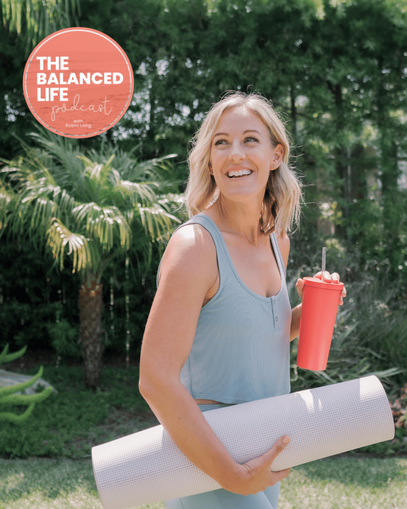 مدرب بيلاتيس ، روبن لونج ، بحصيرة بيلاتيس